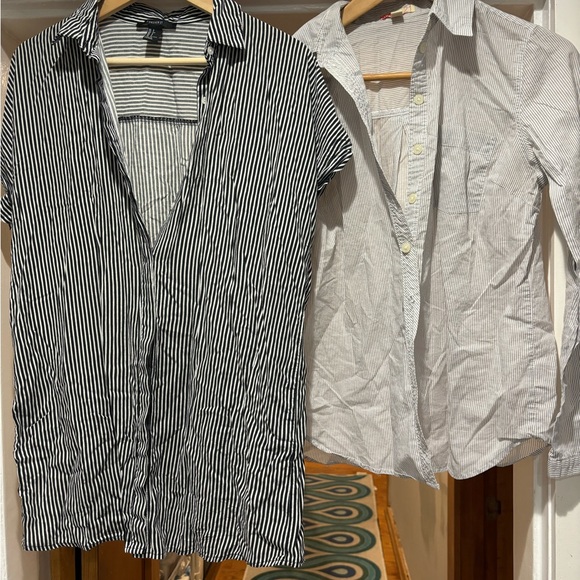Set of two Forever 2 blouses size small EUC - Picture 1 of 4